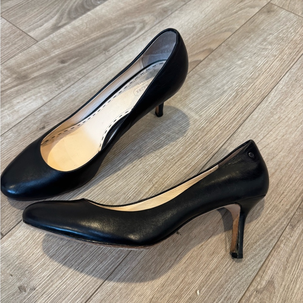 Coach Women’s Missy 2.5 Heel Black Leather Pumps size 39 - Picture 2 of 10
